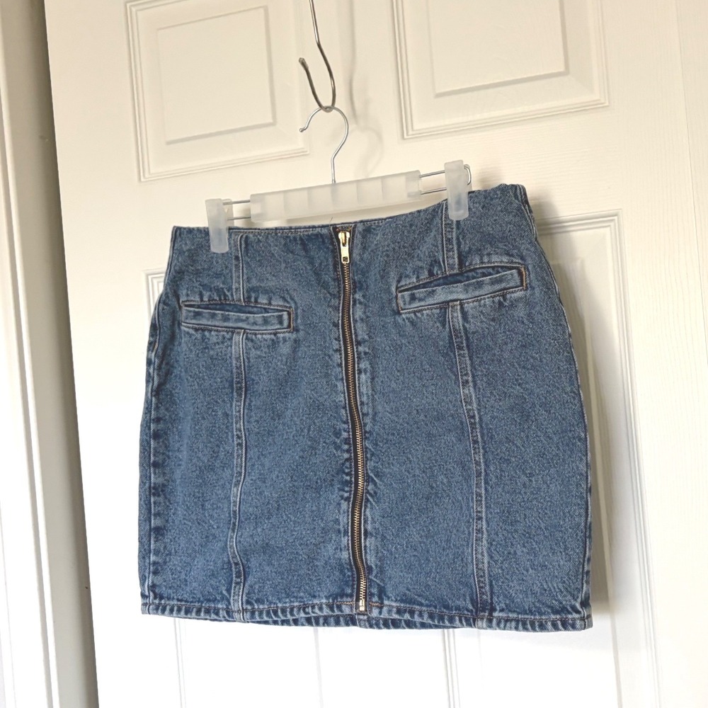 Old Navy Mid-Rise Denim Mini Skirt Size 8 Blue Full Zip Front Seamed 100% Cotton